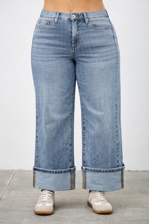 P75618D, PLUS MID RISE CUFFED JEANS WITH STRETCH