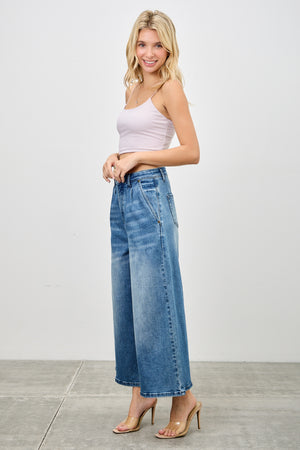 P8135MD, HIGH RISE WIDE CROP WITH PLEATS