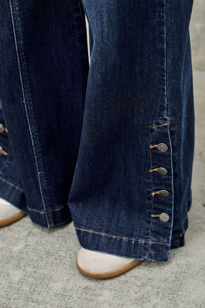 P8152D, HIGH RISE WIDE LEG WITH BUTTON SLIT