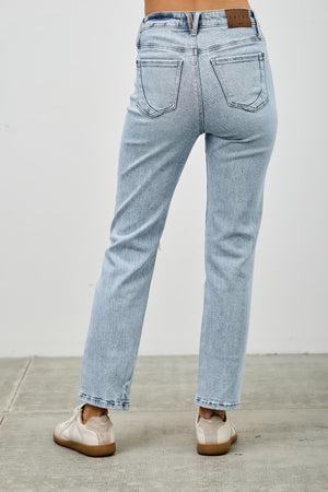 P8159M, HIGH RISE BUTTON FLY CROP SLIM STRAIGHT