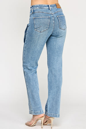 P8174M, HIGH RISE DAD JEAN WITH SCALLOP POCKET