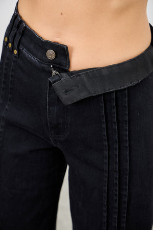 P8202BK, HIGH RISE STRAIGHT WITH FRONT LINES