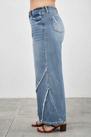 P82128M, PLUS MID RISE WIDE FRAYED SEAM