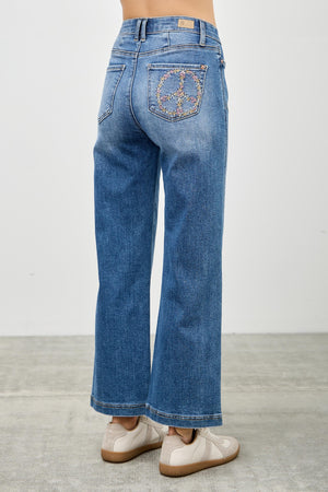 P82138M, HIGH RISE CROP WIDE WITH EMBROIDERY