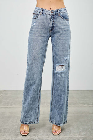 P8226M, MID RISE RELAXED STRAIGHT WITH DESTROY