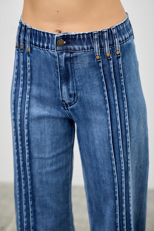 P8232M, HIGH RISE STRAIGHT WITH FRONT LINES