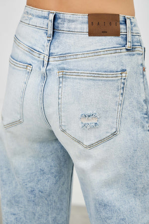 P8268ML, MID RISE WIDE FLARE WITH KNEE DESTROY