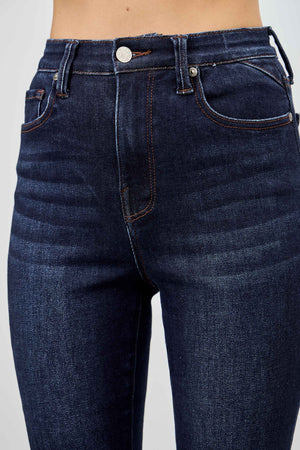 P82828, PLUS HIGH RISE CAPRI WITH SLIT