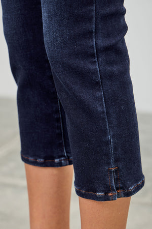 P82828, PLUS HIGH RISE CAPRI WITH SLIT