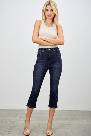 P82828, PLUS HIGH RISE CAPRI WITH SLIT