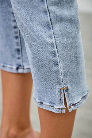 P8282, HIGH RISE CAPRI WITH SLIT