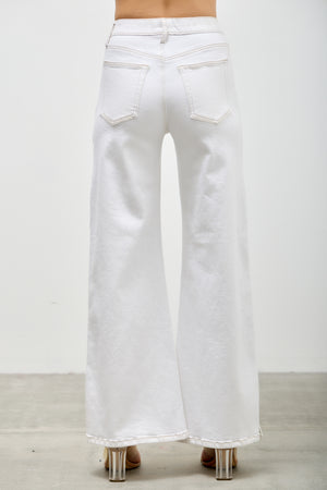 P82858WH, PLUS HIGH RISE WIDE LEG WITH SNAP BUTTONS