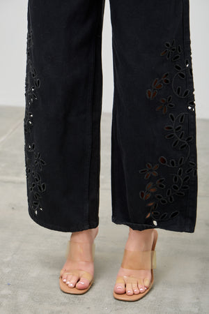 P8286, HIGH RISE LOW CURVE BARREL WITH EMBROIDERY