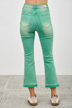 P82958, PLUS HIGH RISE CROP FLARE CAPRI WITH DESTROY