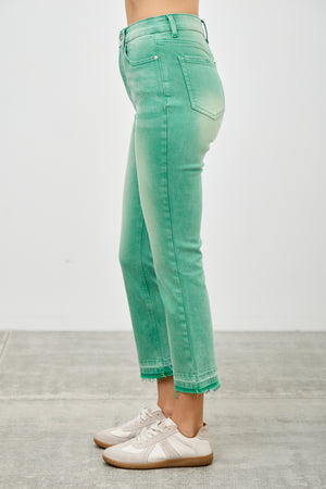 P82958, PLUS HIGH RISE CROP FLARE CAPRI WITH DESTROY