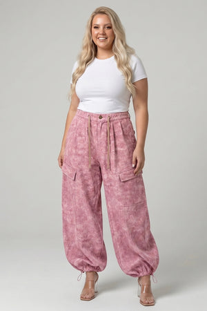 P83038, PLUS HIGH RISE PRINTED CARGO BAGGY