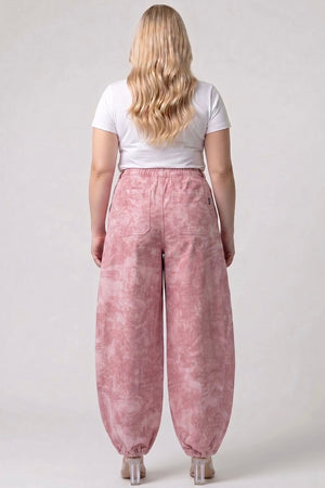 P83038, PLUS HIGH RISE PRINTED CARGO BAGGY