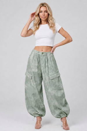 P8303, HIGH RISE PRINTED CARGO BAGGY