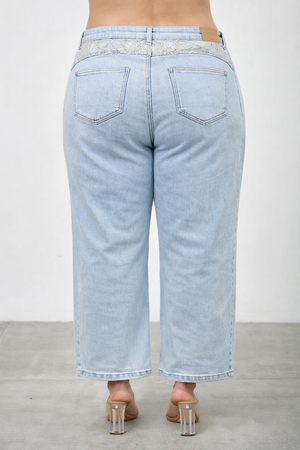 P83268L , PLUS HIGH RISE WESTERN EMBROIDERD CROP BARREL