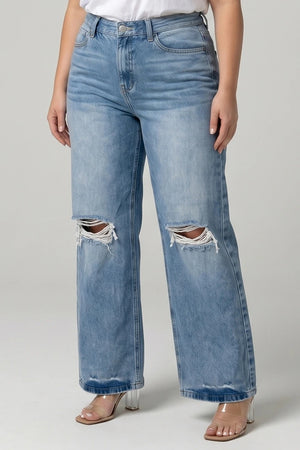 P83308M, PLUS MID RISE RELAXED STRAIGHT WITH DESTRUCTED KNEE 