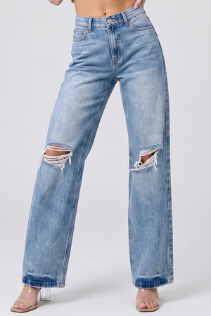 P8330M, MID RISE RELAXED STRAIGHT WITH DESTRUCTED KNEE 