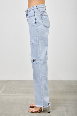 P83318L, PLUS MID RISE RELAXED WITH KNEE DESTROY