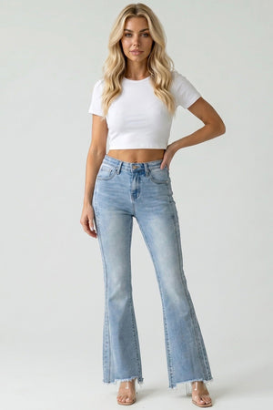 P8334M, MID RISE BOOT CUT WITH FRAYED HEM