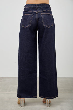 P8361D, HIGH RISE LOOSE WIDE LEG with SIGNATURE FRONT POCKET CHAIN