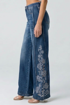 P8372MD, HIGH RISE WIDE LEG WITH LASER PRINT