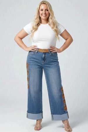 P83768D, PLUS MID RISE WIDE LEG WITH SUEDE CONTRAST