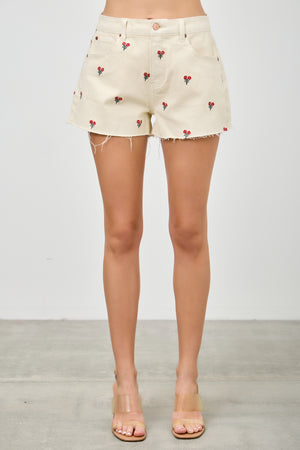 S8157, HIGH RISE FRAYED HEM SHORT WITH EMBROIDERY