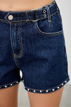 S8165D, HIGH RISE BELTED SHORT WITH STUD