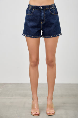 S8165D, HIGH RISE BELTED SHORT WITH STUD